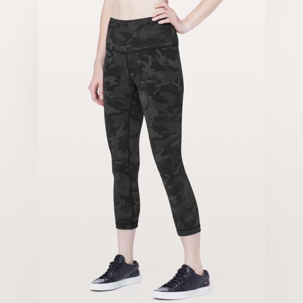 Lululemon Wunder Under Crop HiRise *Full-On Luon 21" 4 Incognito Camo Multi Gray